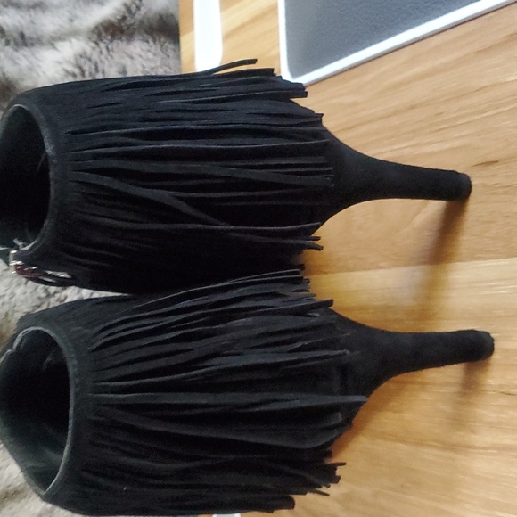 Sam Edelman Black Western Suede Boho Chic Fringe Ankle Bootie Size 8 Heel Boots - Picture 3 of 10